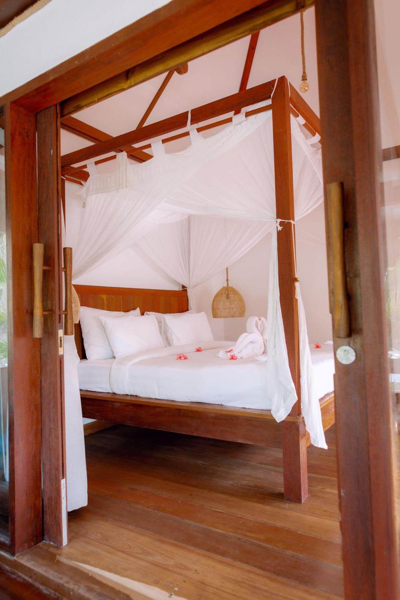 Island View Bar & Bungalow Gili Air Dış mekan fotoğraf