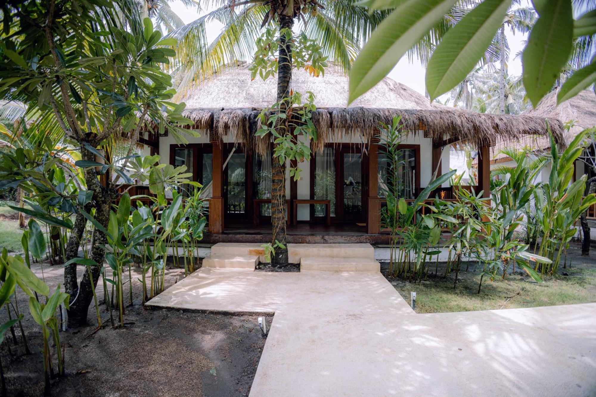Island View Bar & Bungalow Gili Air Dış mekan fotoğraf