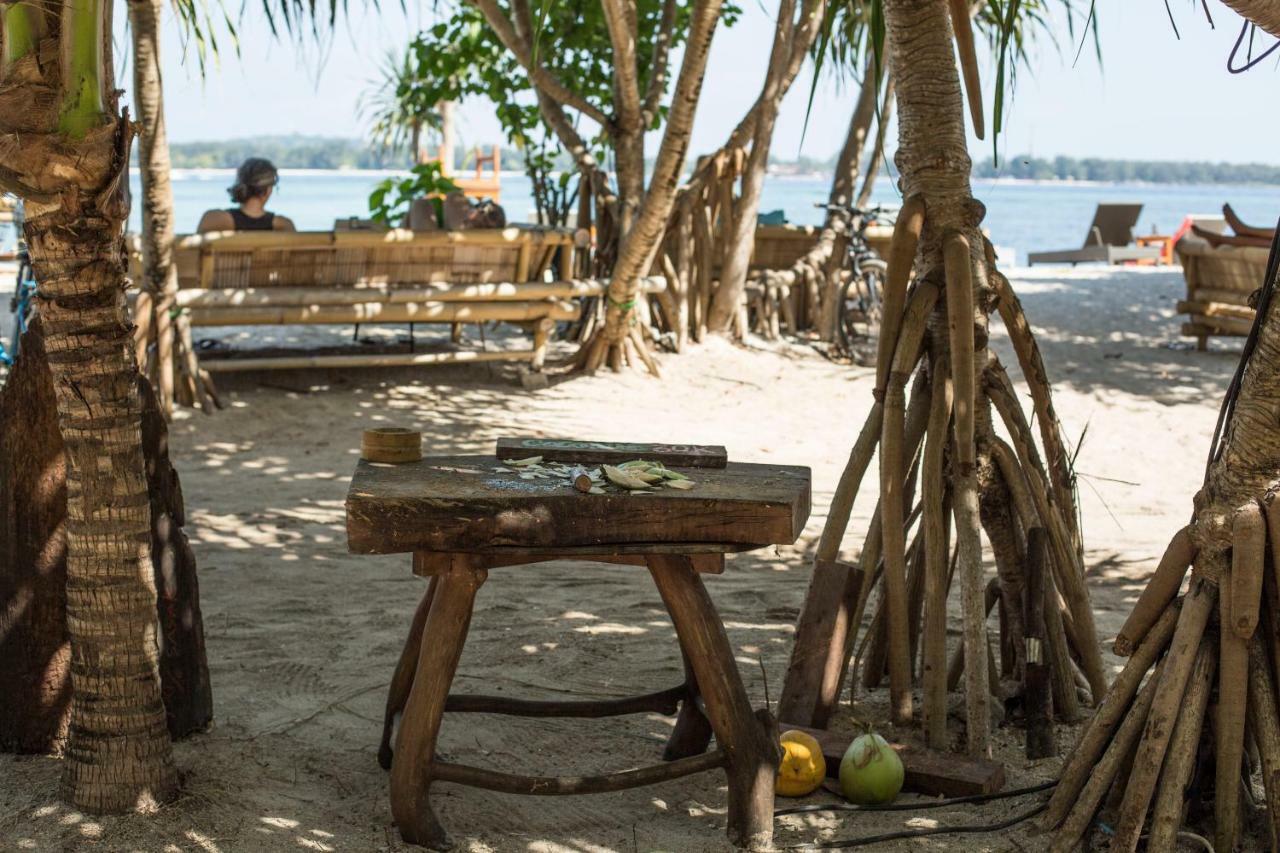 Island View Bar & Bungalow Gili Air Dış mekan fotoğraf